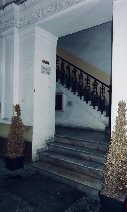 Napoli Central Nest Bed & Breakfast Exterior photo